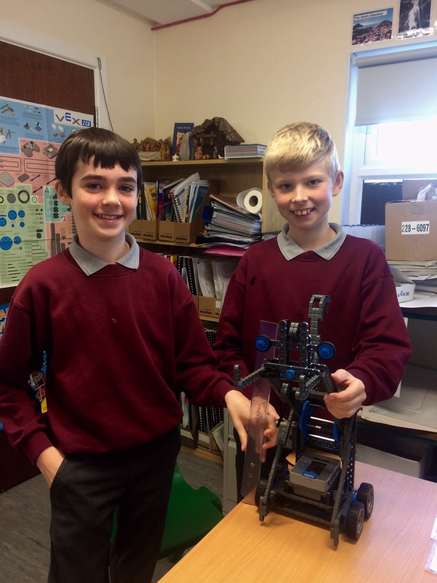 MrsBoyces_Class's tweet photo. We encountered our first major problem today with our @vexireland Robot.
It's higher than the 15 inches allowed.
Back to the drawing board for our #DesignTeam
We're following the #ThinkDoTest procedure.
#STEM
@mathsweek @PDSTPrimarySTEM https://t.co/abZ9x7EBy9