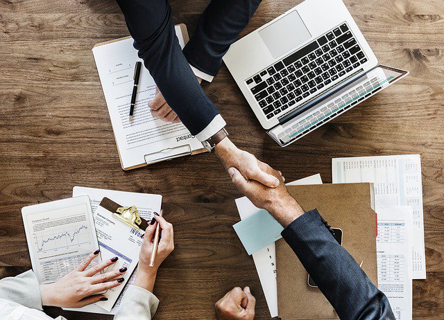 WeHelpNonprofit's tweet photo. A strong #nonprofit and #SocialService brand is important to gain funders, create partnerships and bring credibility and trust to your organization. Make sure your brand reflects your mission. #BrandingWeek #fundraising https://t.co/p8TkndKc4K