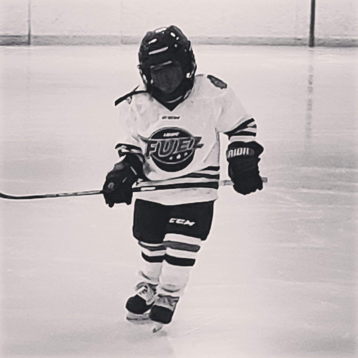 3yearoldskater's tweet image. .@tphhockey power skating course. #HockeyLife #AlwaysPracticing #ExtraEffort #WorkoutWednesday