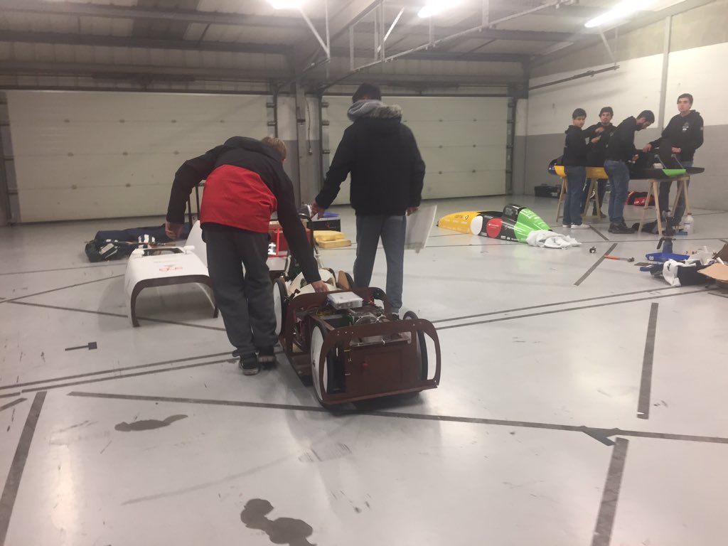 Arrival ✅
Scrutineering ✅

Just one night left until #GPFinal!
<a href="/rgshw/">RGSHW Headmaster</a> <a href="/Greenpowertrust/">Greenpower Education Trust</a> @igusUK