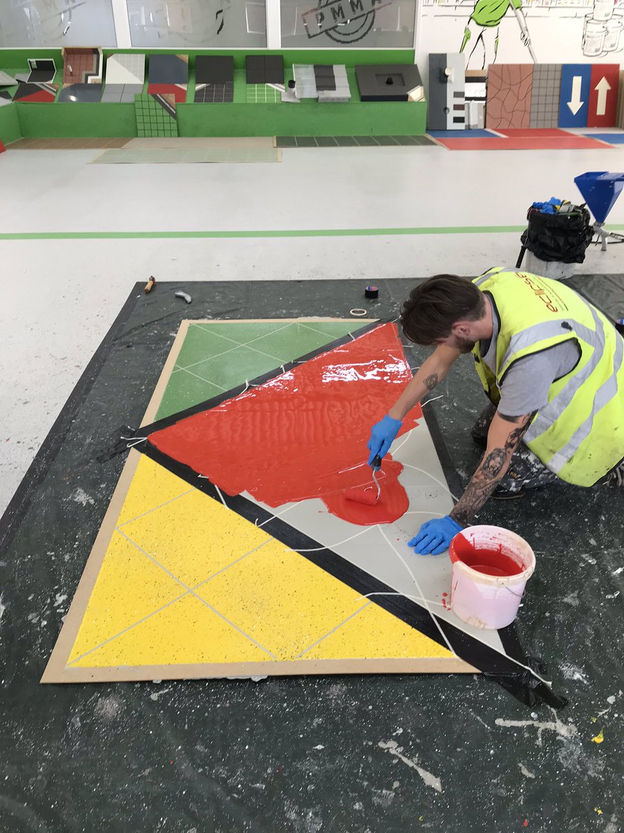 roofing_eclipse's tweet photo. Great day at @westwoodliquid carrying out pmma liquid resin tile effect training at their centre in Poole . A great non slip product for balconies &amp; walkways . No tiles , slabs or decking needed . A PMMA resin one stop shop , great for those low thresholds 👌#westwoodliquids https://t.co/nI5obZmtdy