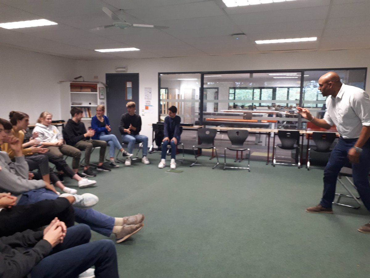 Kuypers Christel (@kuypersc) on Twitter photo Live storytelling with Mr. Nes in French E. Understanding the importance of orality in tales #mslearns <a href="/ISB_MS/">ISB Middle School</a> Live storytelling with Mr. Nes in French E. Understanding the importance of orality in tales #mslearns <a href="/ISB_MS/">ISB Middle School</a>