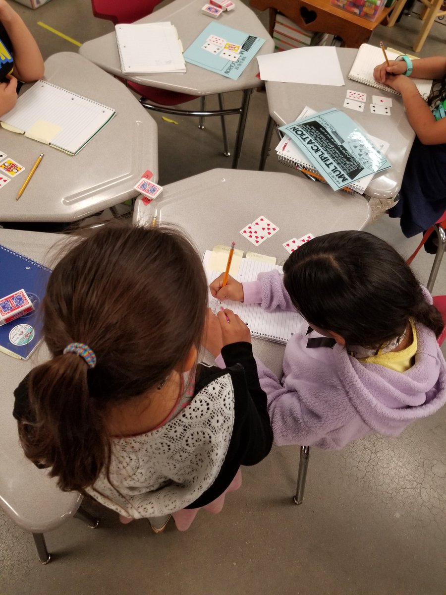 BPittmon84's tweet photo. Math enrichment in the ELAR classroom! @EKD_Elementary #EKD_LEARNING https://t.co/G4s7mjTEvE