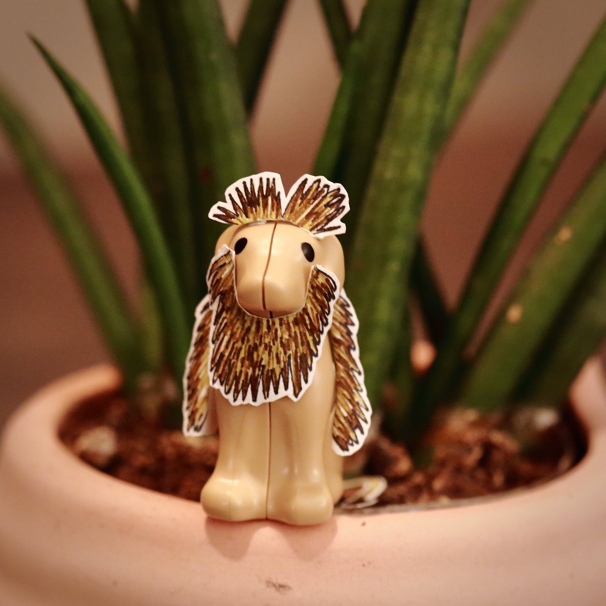 LuluCinda's tweet image. Lasse de son quotidien, le chien rêvait d’être le roi d’un monde nouveau.

#ink #inktober #inktober2019 #wild #sauvage #lion #dog #chien #drawing #dessin #photography #photographie #photo

(instagram.com/p/B3sRkhAI8GS/…)