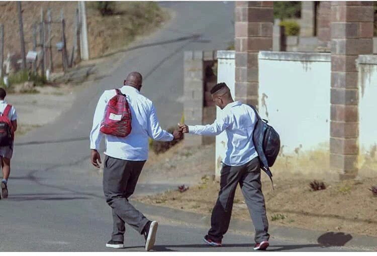 manamela_tlou's tweet photo. #Rules4Dec JubJub is on leave ,He'll be back 2020 Feb with season 4. Stress Free ππ https://t.co/eqPjRoUUpY