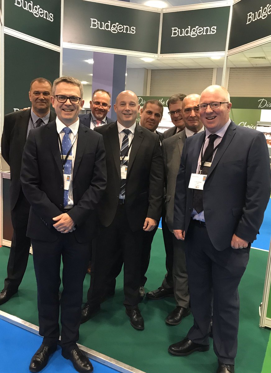 Mr_M_Baker's tweet photo. The Budgens team loving Yorkshire today, just 13 miles from our new Northern Depot! Our team showcased new products, new concepts and loved meeting all the new Budgens retailers. #joinbudgens #budgens https://t.co/57VQF3WyTh