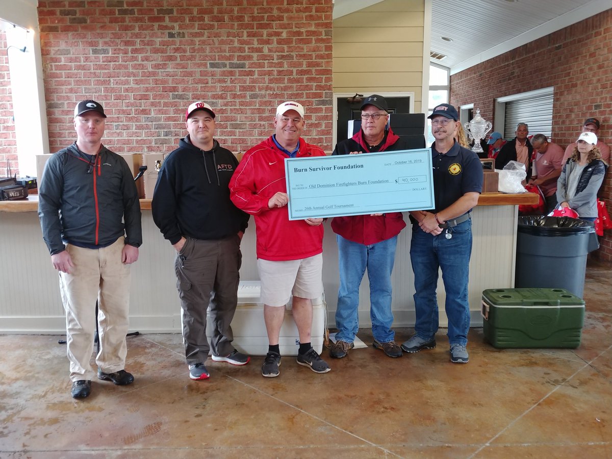 AFSA's tweet photo. The chapter was proud to donate $40,000 to the Old Dominion Firefighters Burn Foundation and $40,000 to Central Virginia Burn Camp! Way-to-go Virginia Chapter members and attendees! And a huge thank you to all of the sponsors! #AFSAChapters https://t.co/7KsNLGRhav