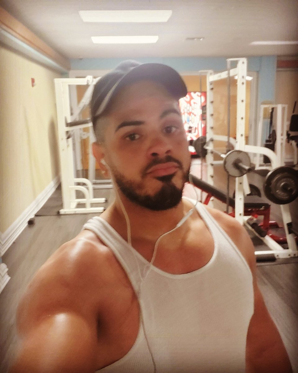 AngelCotto00725's tweet photo. #AngelCotto #ElAsombrosoAngelCotto #Casicasi35 https://t.co/Ub67fJTTCk