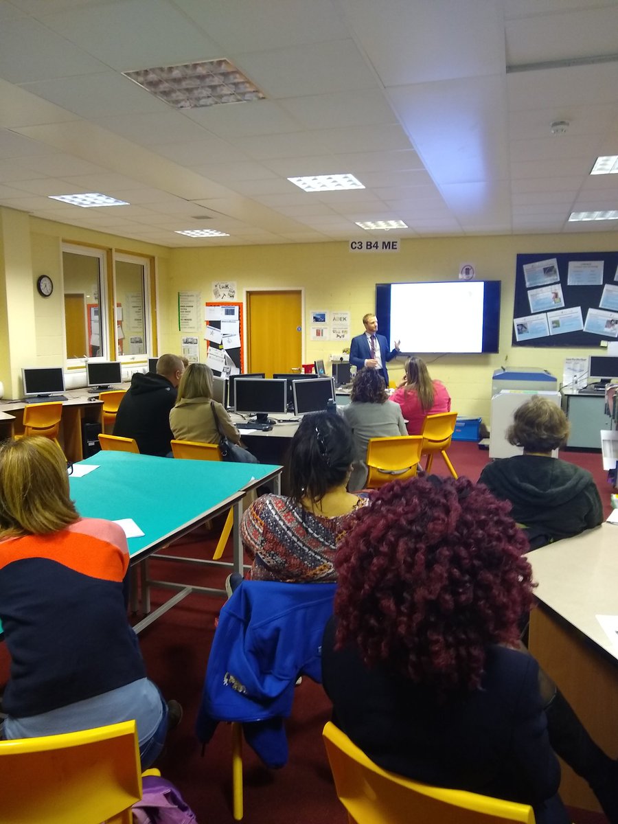CBSHeadteacher's tweet photo. Lovely to welcome so many Year 7 parents to our Focus on Learning Workshops this evening. https://t.co/8ormcffksn