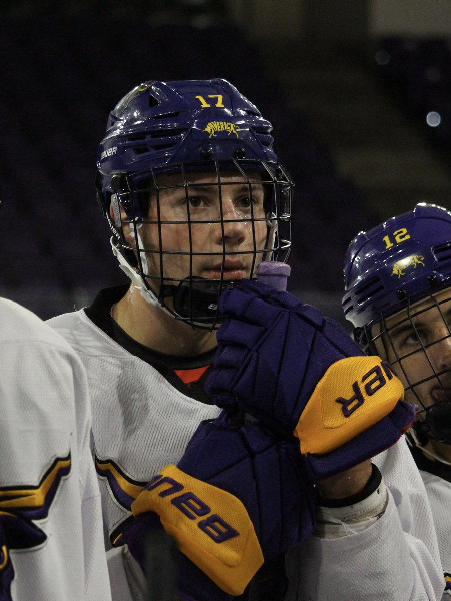MinnStMHockey's tweet photo. Prep work for the week 😈 https://t.co/5MyZ8vPKoc
