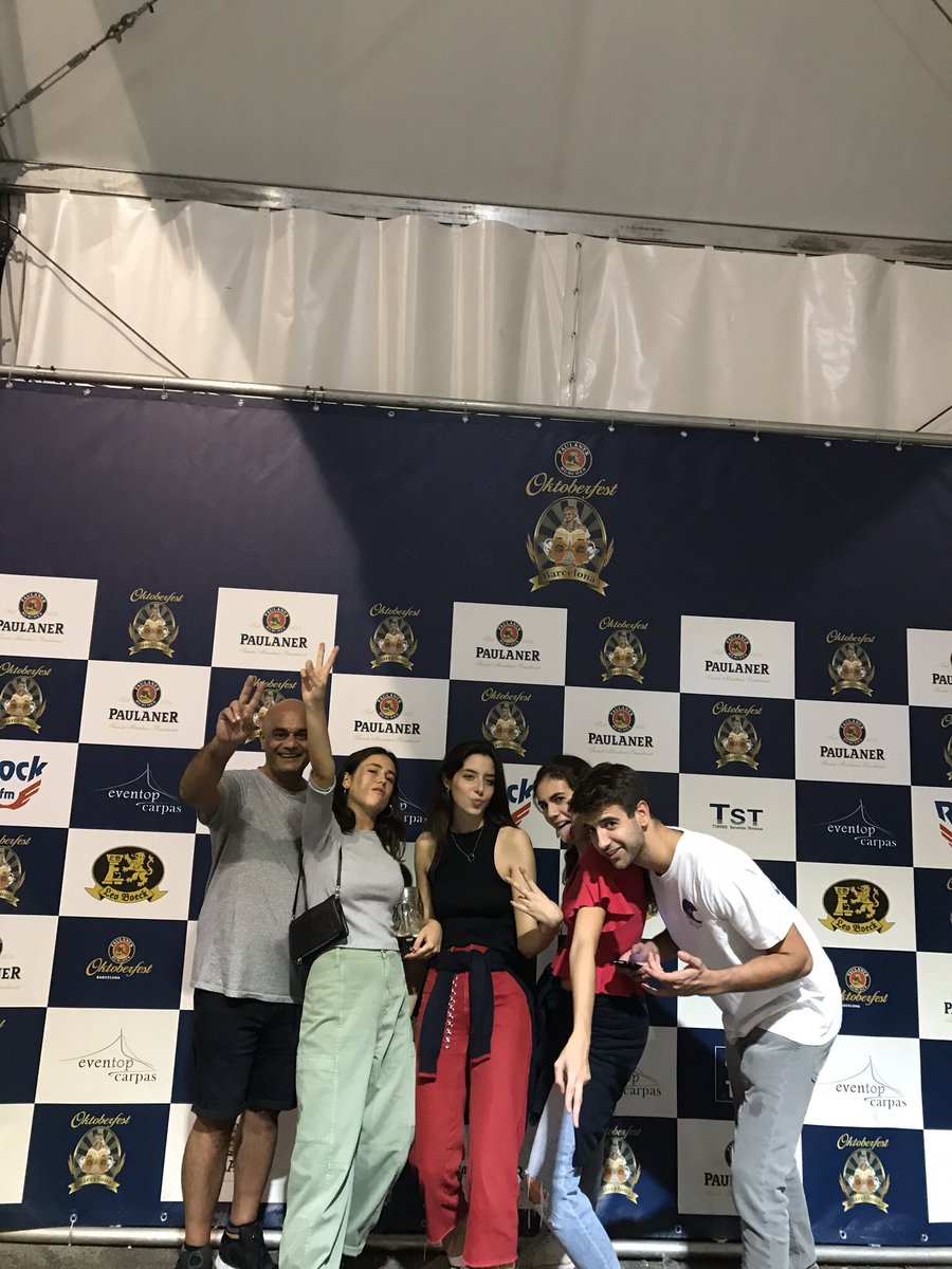 ccfcms's tweet image. #ocktoberfest #Barcelona
