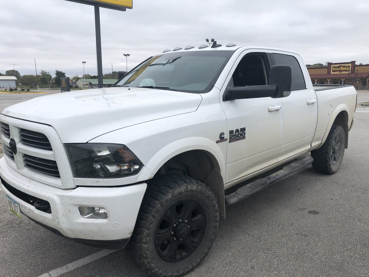 Homewood bound. Got to drive this big jacked up rig to the air port. Didn’t fit in the car park as to jacked up. Great trip sad to leave granny and family.