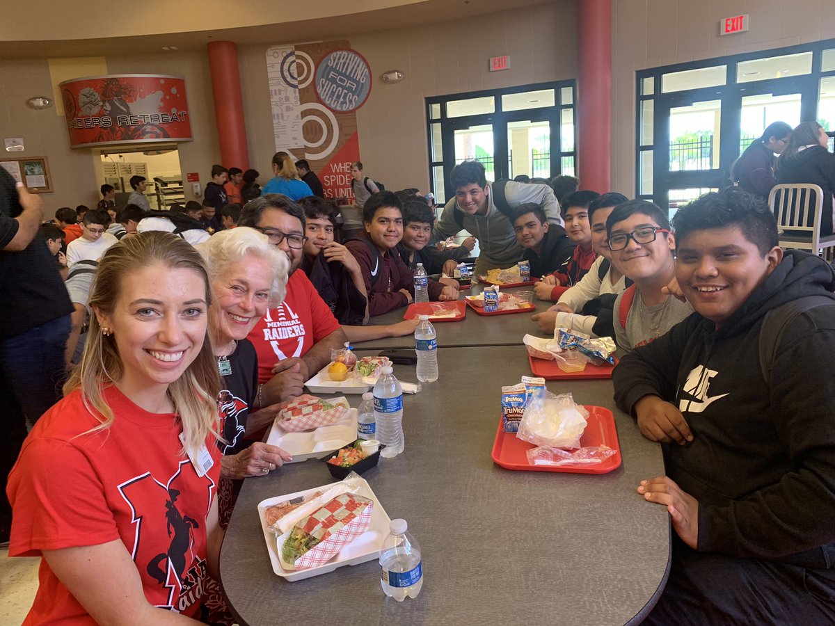 We had so much fun today celebrating decades of educational success at Memorial Middle School. #HCISDproud #ExperienceHCISD

#MMSRaiderNation <a href="/erika_jaross/">Erika Jaross</a> @BriannaHCISD @theogmsbanda