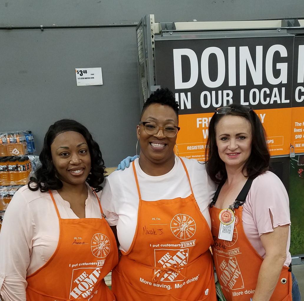 Loree Jenkens-Ray tweet media