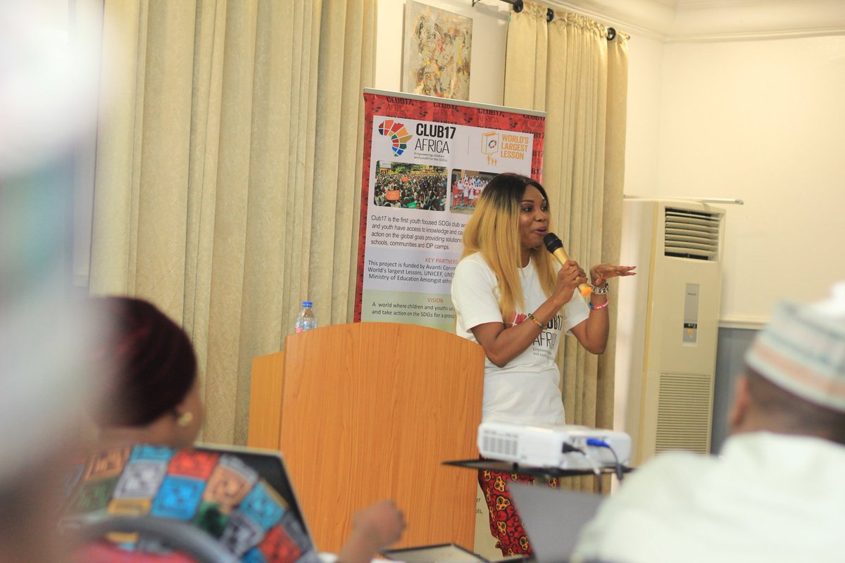 Xhallum's tweet photo. Intergenerational dialogues on the SDGs in the course of @Club17AfricaNG 2 days amazing training of 52 @UNICEF_Nigeria and #Club17Africa  #SDGs FELLOWS from 9 States across Nigeria. @TheWorldsLesson @WorldsLessonNG @Avanti_plc 
@DrMinaOgbanga 
@YIAGA 
@MarkengeeTv 
@ossap_sdgs https://t.co/RhexDQ7CLw