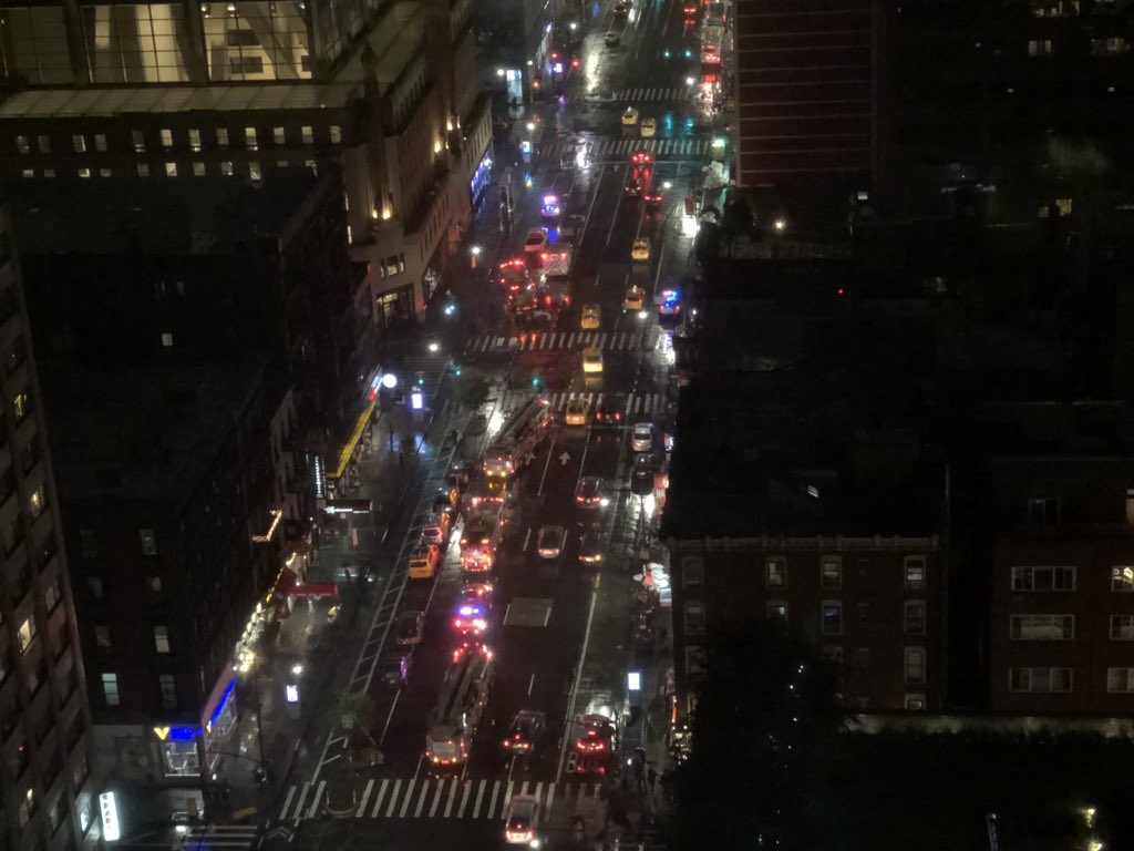 AlexJPepper's tweet photo. @andylevy One or two fire engines were there before the boom. Currently about 5-6 fire engines there https://t.co/GDxjQuvJNa