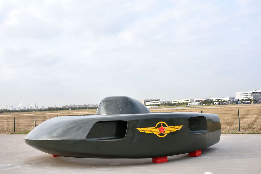 Cgtnさんのツイート Is This A Ufo No It S A Chinese Armed Helicopter Named Super Great White Shark Designed For The Future Digital Battlefield And On Display At An Airshow In North China S Tianjin Cgtnさんのツイート Is This A Ufo No It S A Chinese Armed Helicopter Named Super Great White Shark Designed For The Future Digital Battlefield And On Display At An Airshow In North China S Tianjin
