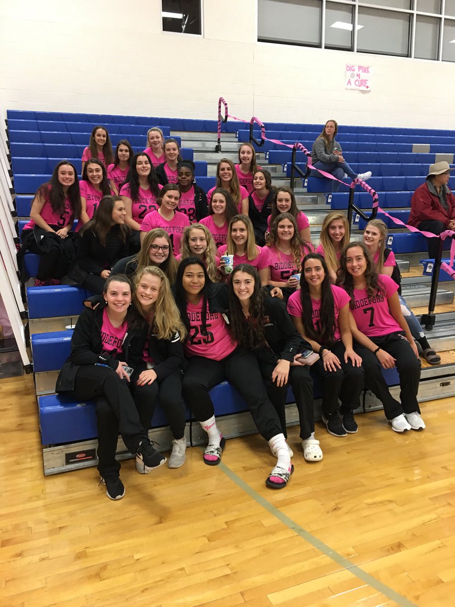 Rshawretired's tweet photo. BHS thank you  Coach L’Heureux and ⁦@UNESports⁩ Dig Pink night!  ⁦@BiddHSAthletics⁩ ⁦@rydutremble⁩ https://t.co/sCoDdu4kiv