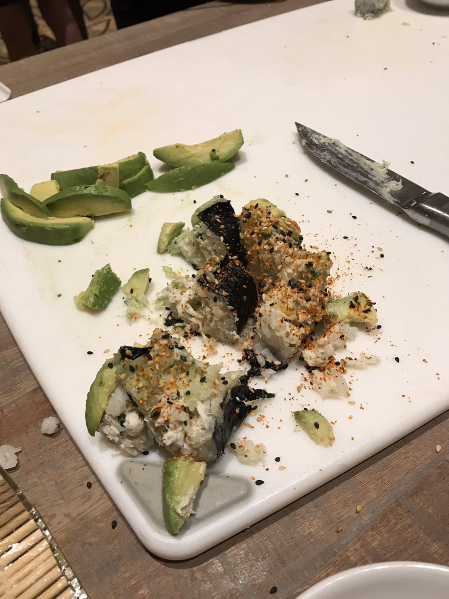 CADTrainerGuy's tweet photo. #CETExperience The ‘ART’ of Sushi! https://t.co/azXnxSekXQ