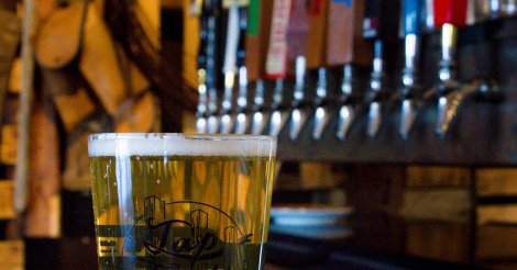 CorbinsQ's tweet photo. Pint Night &amp; Beef Ribs #sdfoodie #sdnightlife #sdspecials https://t.co/pdCPjSZvgP