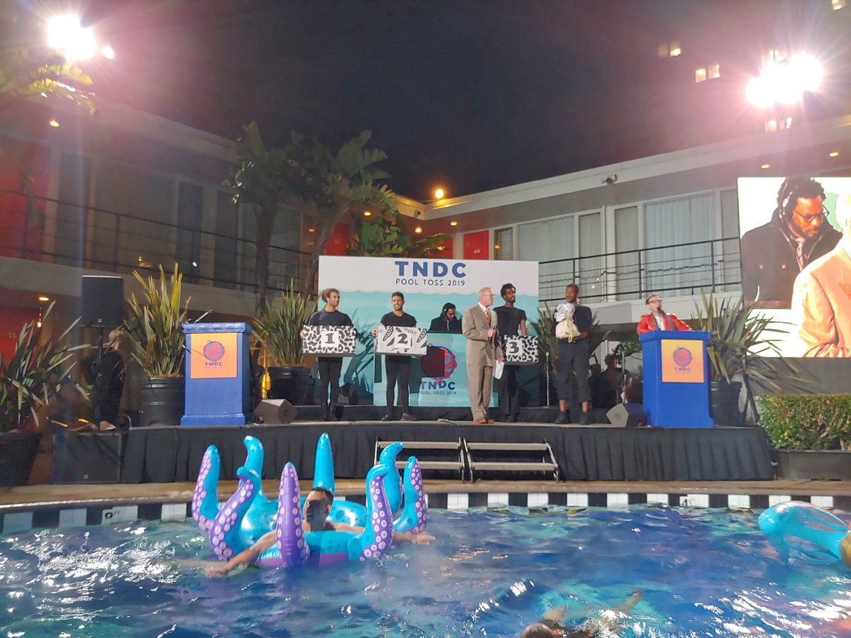 TNDC's tweet image. We raised nearly $400,000 for kids in the TL at last night's #PoolToss! 🌊💦

It takes a village! A HUGE thanks to our splashtastic supporters, sponsors, tossees, co-hosts, emcees, food folks, staff volunteers, host @Phoenix_Hotel, and so many more!