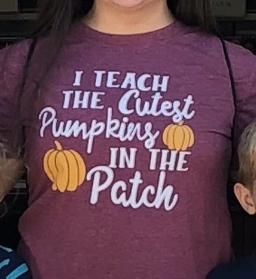 MissKear_K3's tweet photo. Pumpkin Patch with 18 of the cutest pumpkins!!πππ Thank you chaperones, Rufener Hilltop Farms and @DeptSuffield π and PD π for a fun and safe walking field trip!! #KearsKinders #cutestpumpkinsinthepatch #LoveSuffield @SuffieldE https://t.co/KOKvg5HJR9