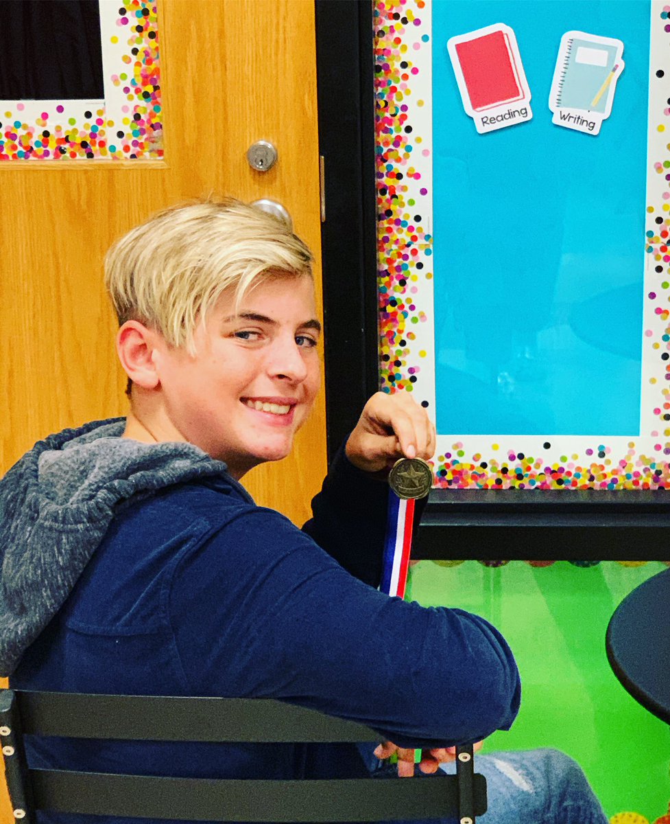 CwmsMrs's tweet image. This kid! 🤣 Congratulations to Harlee for being last week’s Five ⭐️ Friday winner. We appreciate all of the effort you put into your studies and for being  an outstanding individual. We are proud of you! #CWway #cwmschangemakers #teameightthree #thedailygrind