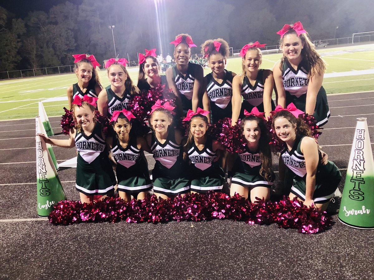 HornetBuzzMPMS's tweet photo. MPMS Lady Hornet Cheerleaders PINK OUT for October Breast Cancer Awareness at the October 15 football game. 
#BuildingChampions #MPMS2020 #CheerMPMS https://t.co/sLHLLjyXka