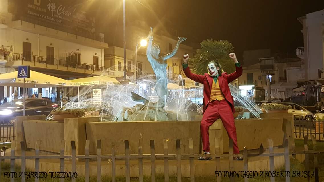 robru77's tweet photo. #joker #mondello #sicilia https://t.co/z264ADpYro