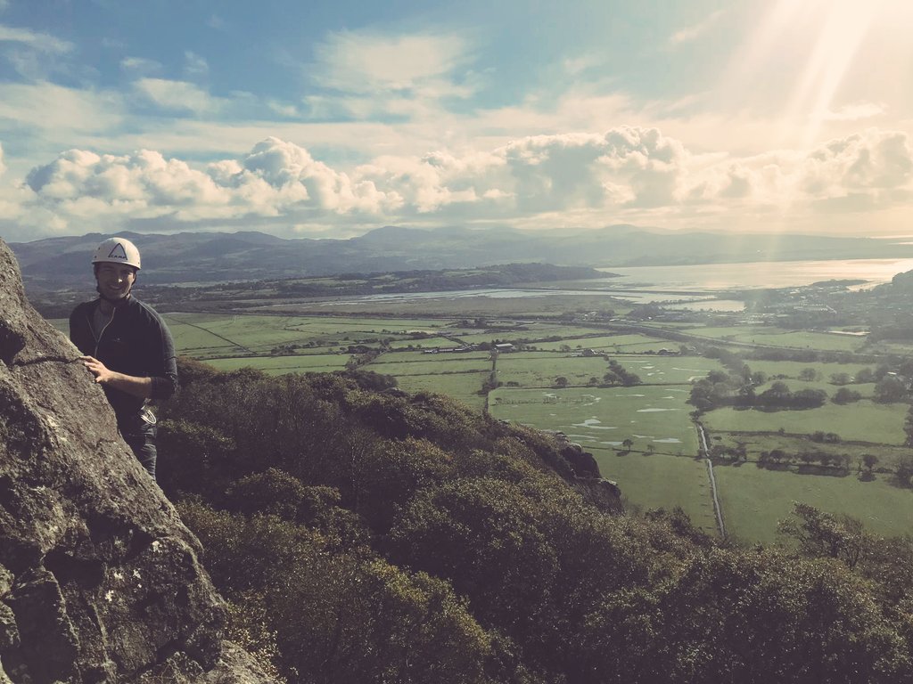 131Commando's tweet image. Great #rockclimbing conditions in Tremadog today @24CdoRE @Proud_Sappers #snowdonia