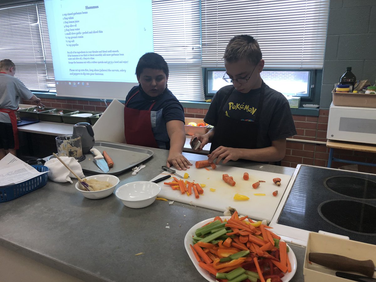 Drake Dragons tweet media