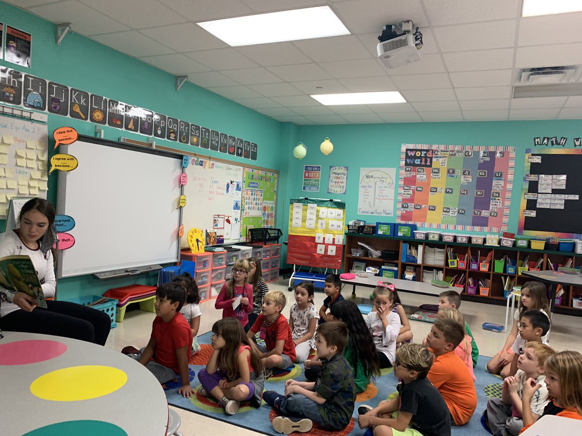 msdharrison's tweet photo. The kids loved having Kendall from Magnolia HS volleyball team read to them! #mpesLeadTheWay https://t.co/Ssh1SJlCul