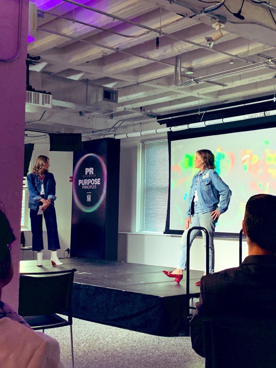 Loving this <a href="/LEVIS/">Levi's®</a> power stance as we listen to an inspirational talk about purpose at the <a href="/PRWeekUS/">PRWeekUS</a> purpose and principles conference! #brandpurpose #strongwomen