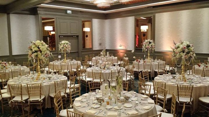 DoubleTree by Hilton Deerfield Beach-Boca Raton is a full-service wedding venue with on-site catering and event coordination.

#floridaweddingvenues #bocaratonweddings #deerfieldweddings #doubletreedeerfield #deerfieldbeachweddings #hotel