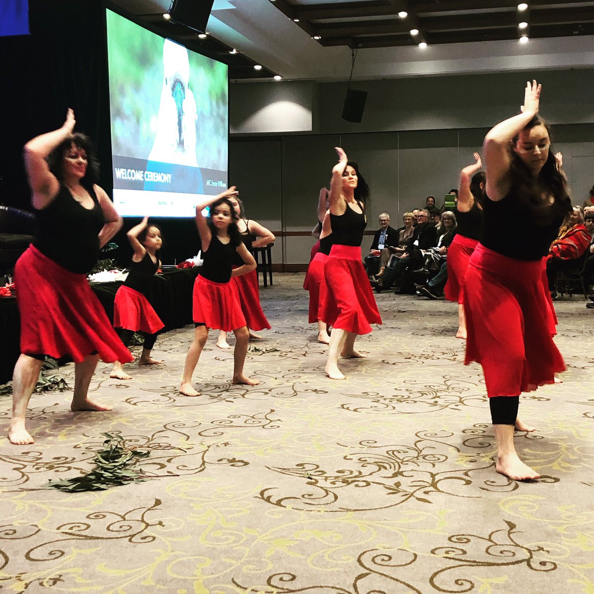 hollylives's tweet image. Incredible 4 days at the #PHPCI2019 conference. Meeting &amp;amp; reconnecting with incredible practitioners, researchers &amp;amp; artists. Proud of the @GroundSwellAus team for giving it everything we got!