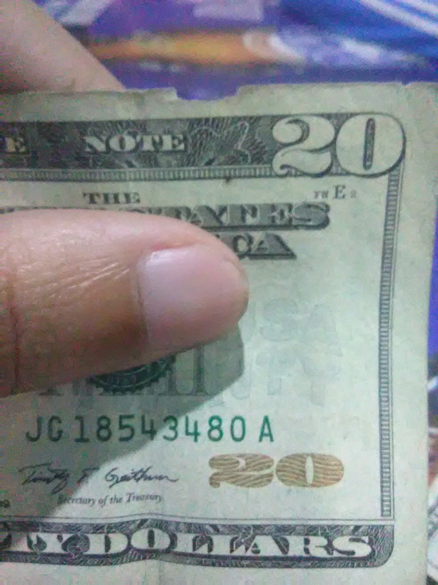 woofxxxwoof's tweet photo. Marico wow no me aceptan este billete en ningún lado odio esta mierda y toda la gente que vive en esta mierda de ciudad https://t.co/mXpUcmGj9b