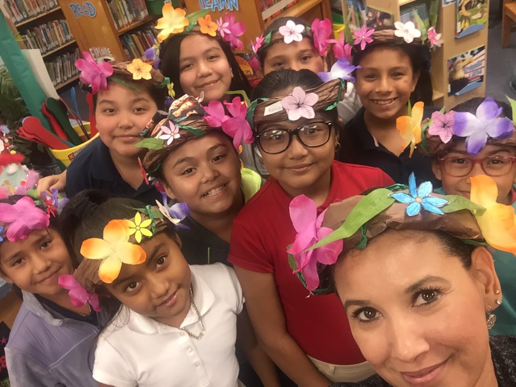 EdinburgJFK's tweet photo. JFK ACE Green Thumb Club, our gardening gladiators, created Garden Tiaras after completing their lesson about edible plants 🌱 Thank you Mrs. Jara for helping our students blossom into environmental learners! #ACEistheplACE #ECISDACE #JFKrocks https://t.co/CyhimfxUG6