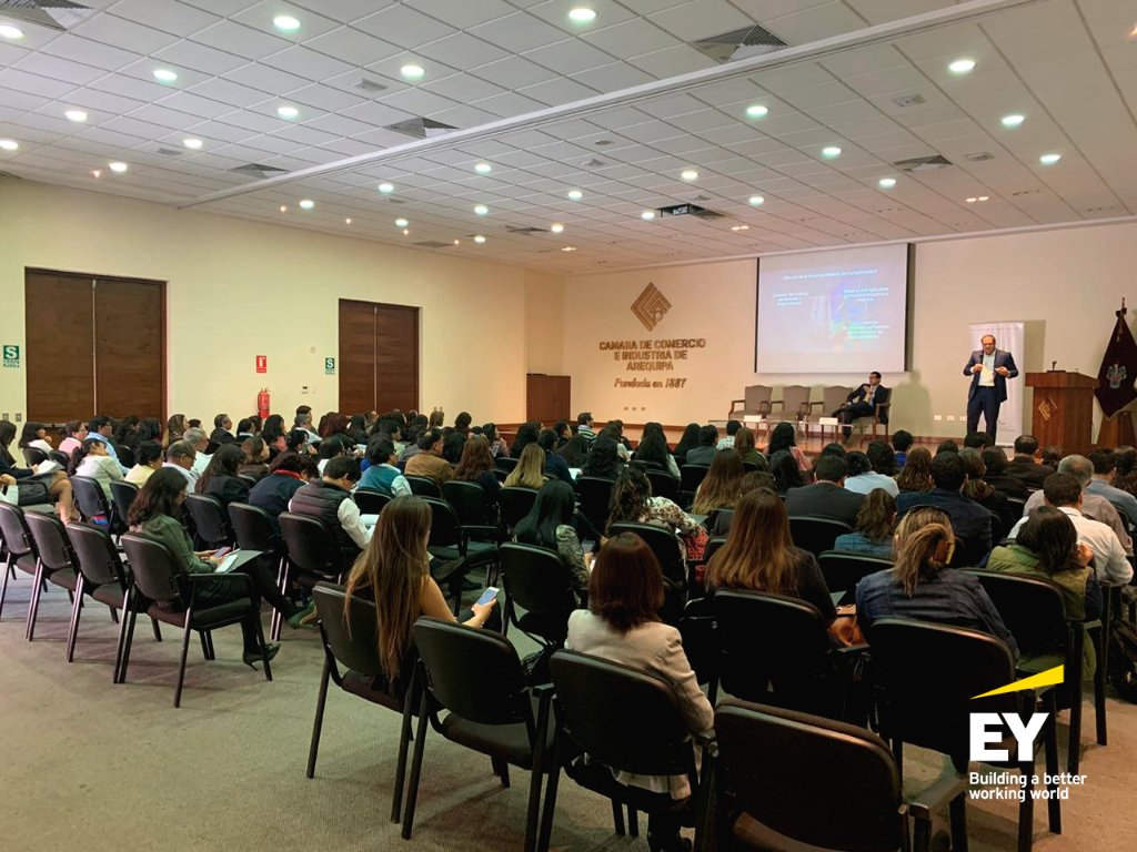 .<a href="/renatourdaneta/">Renato Urdaneta</a>, Socio de Consultoría, y Mauricio Matos, Gerente Senior del Área Laboral, participaron de una charla organizada por EY Perú en <a href="/CamaraArequipa/">Cámara de Comercio e Industria de Arequipa</a> sobre la implementación del comité de prevención del hostigamiento sexual y cómo tratar una denuncia en esta materia.