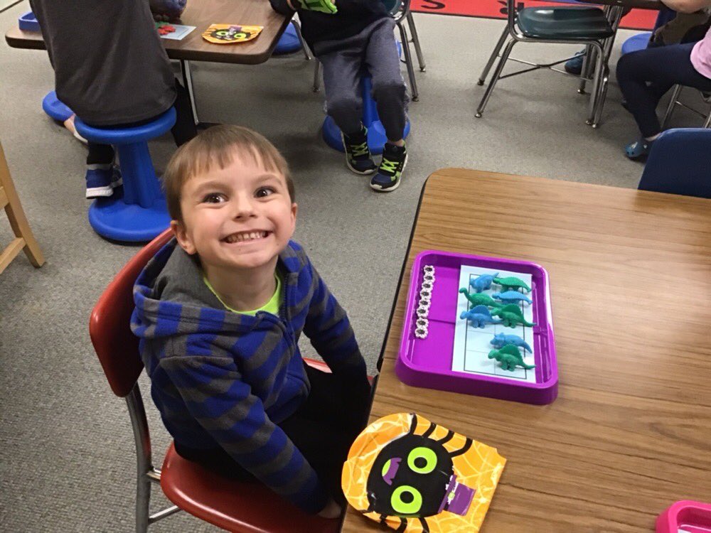 room132crew's tweet photo. The Crew worked hard to count items in their inventory bags and then create an equal set on a ten frame. #GESConnected https://t.co/m94JLj4dhK
