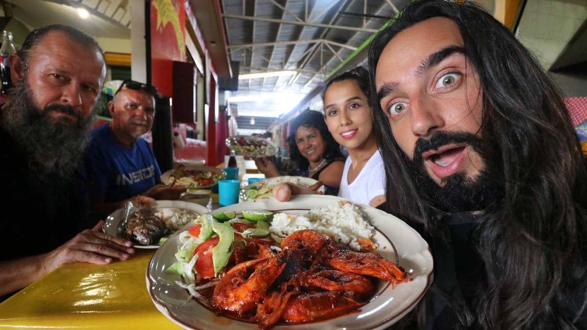 Probando comida de Mercado en México
🎥 youtu.be/n_89W6RpKqc