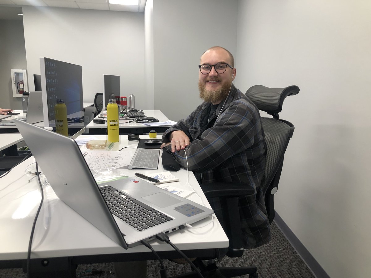 TeamXevant's tweet photo. Xevant has officially outgrown our office space! We are located in the same building but we are now Suite 100! We are looking forward to expanding and growing even more this year! 🏢✔️
#NewOffice #XevantCareers #PBM #Xevant #SavingsOptimization #Expansion https://t.co/sxqIZu5rvw