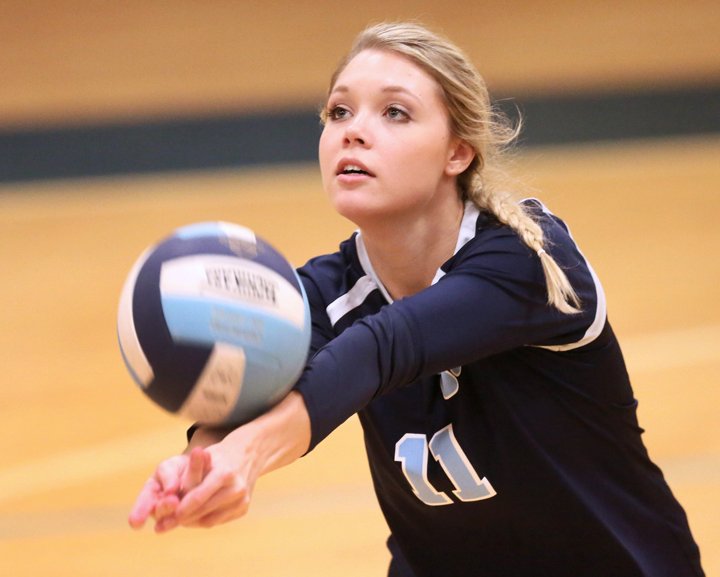 ACampbell_RMT's tweet photo. Here’s a gallery of photos from @EdgecombeHigh’s volleyball match on Tuesday, Oct. 15, 2019. The photo on today’s Telegram sports front is one of my favorite sports photos of the year. It’s #15 in this gallery. https://t.co/NYbRGysl3Q      #sportsphotography #photojournalism https://t.co/aAsFwY18z1