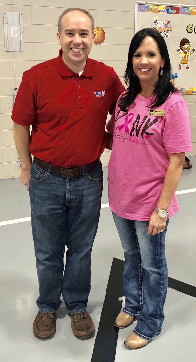 PaulaMYoungRTR's tweet photo. We had our favorite Chief Meteorologist @simpsonwhnt & Superintendent @AKA1988JSU at HES today! The kids loved it and were excited that they would be on the news tonight! Thank you so much for your time and a huge thanks to Stacy Berryman for the awesome cake๐#TeamColbertCounty https://t.co/wst18mRpdf