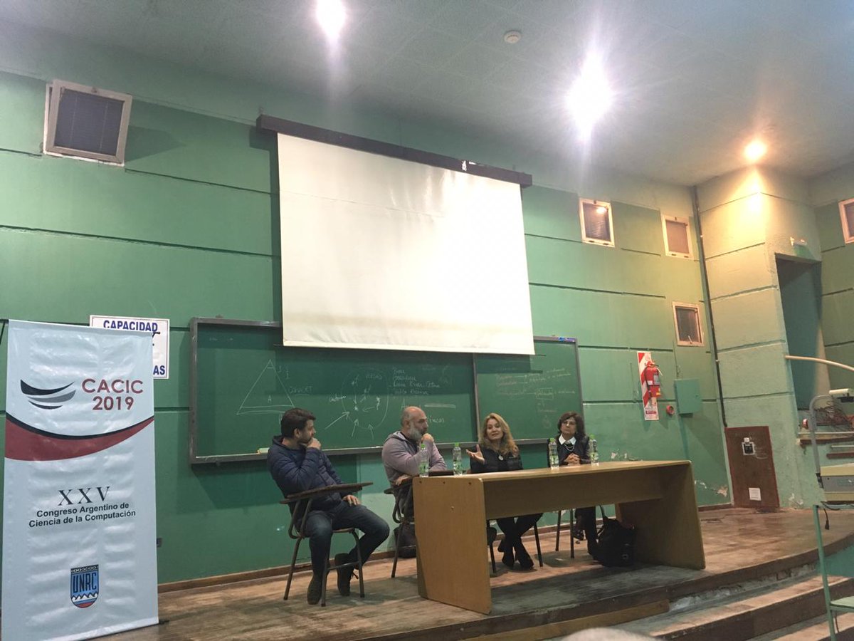 cacic2019's tweet photo. Se lleva a cabo el panel “El impacto de la Investigación en la Docencia" con la participación de reconocidos investigadores de nuestro país 👇 https://t.co/UnJ12FxTuu