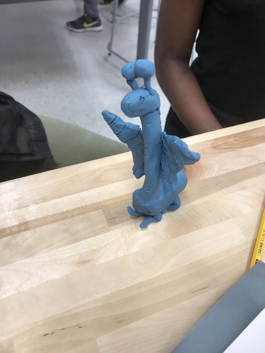 MrsKrats_heART's tweet photo. Prepping for our clay hybrid animals by sketching &amp; practicing using modeling clay! Our hybrids are a mix of our favorite animal &amp; an animal that is very different from our favorite! https://t.co/Q3L0Vy6doY