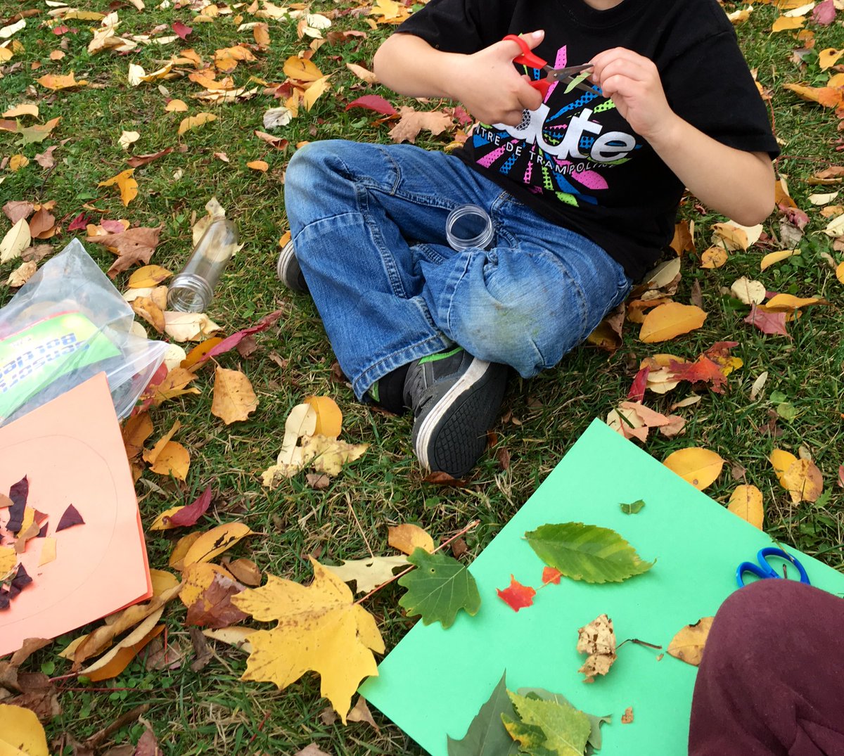 FESKindTeacher's tweet photo. The outdoors brought great motivation for this boy to practice his cutting skills today. #aspoonfulofsugar #smallschoolbigdifference https://t.co/CWIkaRG3Pq