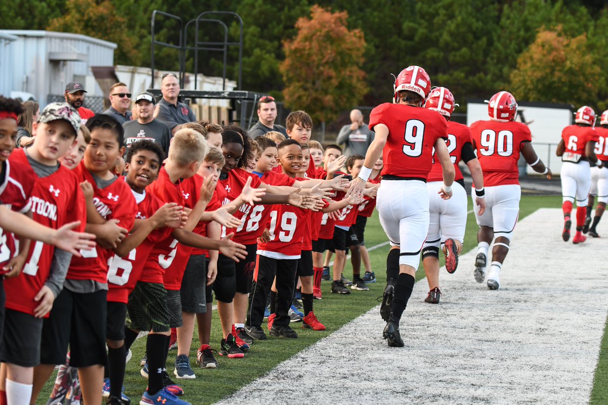 Our community >>>