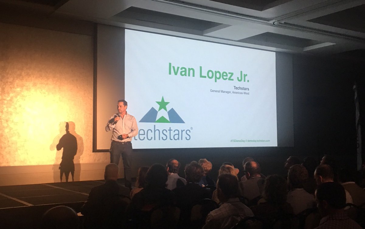 IET_SoCal's tweet photo. #TSDemoDay kicks off @casciencecenter #techstarsstarburst https://t.co/HPQo7Pb8Es