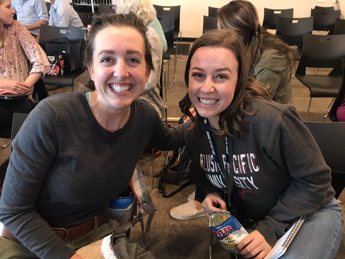 VallejoErin's tweet photo. After school PD! #appsmash19 #4ALLdublinstudents @DUSD4kids https://t.co/Yw8UeIhUc1