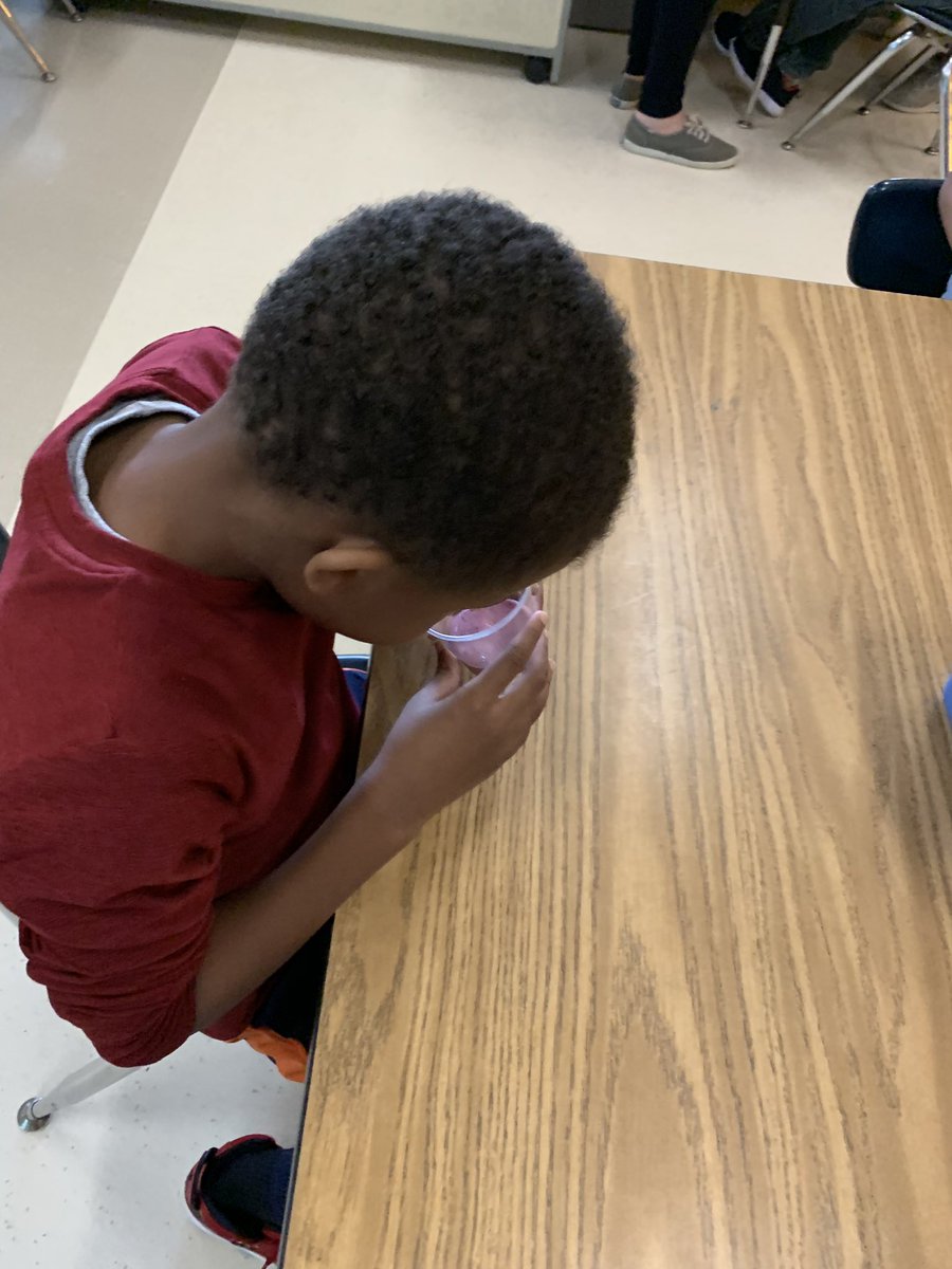 k_1buzz's tweet photo. Most of us loved the beet berry smoothie that Ms. Kayla taught us how to make in our first DINE class today! https://t.co/2MEAGEFY48